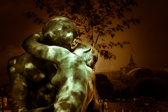 romances statue rodin le baiser