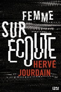 Promo livre : femme sur écoute